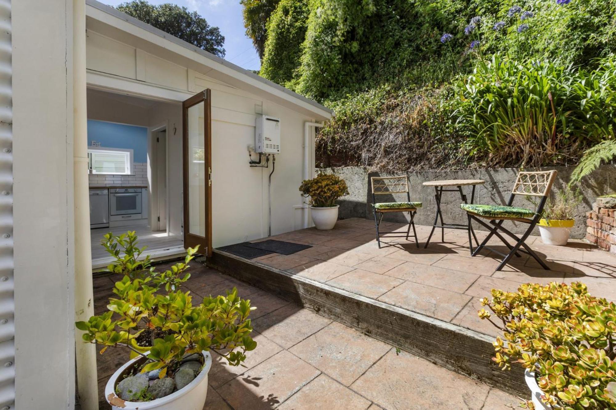 Peaceful & Private City Cottage With Carparks Wellington Exterior foto
